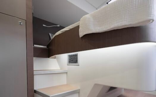 Discover Paradise Aboard the Bali 4.8