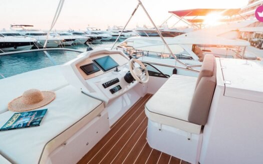 Sessa Marine 47 Fly (2019) for Charter – Zadar, Croatia