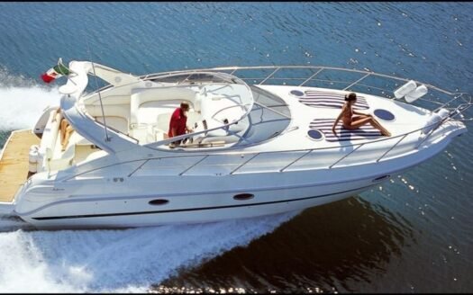 Yacht for Rent in Cannes (Daily or Weekly)