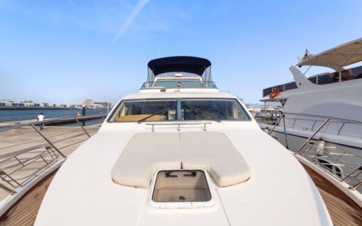 Majesty 56 Flybridge Motor Yacht Elegance, Performance & Comfort 2014