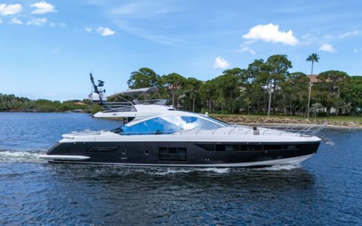 Own the Azimut S7 Fly 2020 – The Ultimate Miami Luxury Yacht